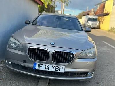 Utilizat 2010 BMW 750 Berlinǎ | 9.000 EUR