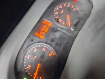 Second-hand Nissan Primastar 84 CP (61 kW) 2008 Alb Monovolum