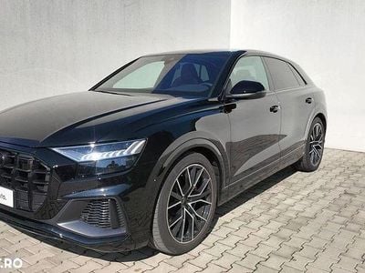 Culoarenegru Utilizat 2023 Audi SQ8 Sport SUV | 79.999 EUR (Super Preț)