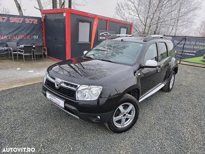 Culoarenegru Utilizat 2012 Dacia Duster Lauréate SUV | 6.199 EUR (Preț OK)