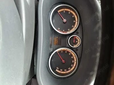 Utilizat 2007 Opel Corsa Hatchback | 3.000 EUR (Puțin scump)