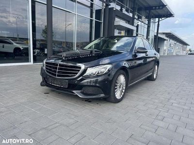 Second-hand Mercedes C220 170 CP (125 kW) 2018 Culoarenegru Berlinǎ