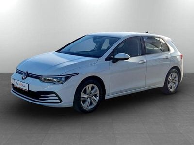 Albnormal Utilizat 2020 VW Golf VII Life Hatchback | 20.300 EUR (Scump)