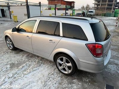Culoareargint Second-hand 2013 Opel Astra Break | 2.499 EUR (Super Preț)