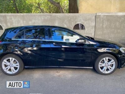 Second-hand Mercedes A200 136 CP (100 kW) 2017 Negru Hatchback