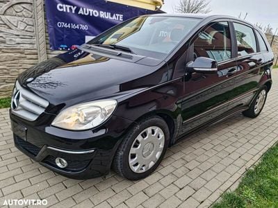 Mercedes B180