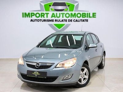 Second-hand Opel Astra Enjoy 116 CP (85 kW) 2010 Culoaregri Hatchback