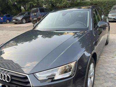 Culoaregri Second-hand 2017 Audi A4 Comfort Hatchback | 13.500 EUR (Preț OK)