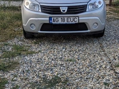 second-hand Dacia Sandero 2 de mii km