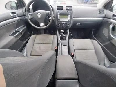 Utilizat 2007 VW Golf V SE Berlinǎ | 1.450 EUR (Super Preț)