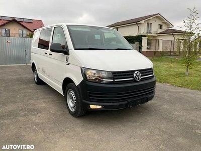 Culoarealb Utilizat 2019 VW Transporter Van | 12.500 EUR