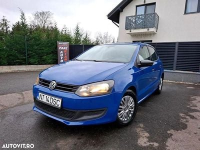 Second-hand VW Polo Comfortline 60 CP (44 kW) 2010 Culoarealbastru Hatchback