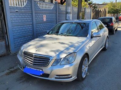 Second-hand Mercedes 220 136 CP (100 kW) 2009 Berlinǎ