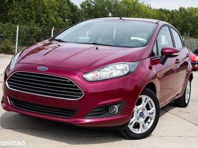 Second-hand Ford Fiesta Trend 100 CP (73 kW) 2013 Culoarerosu