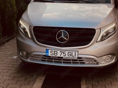 Second-hand Mercedes Vito 163 CP (119 kW) 2022 Gri Van