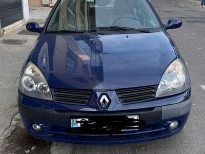 second-hand Renault Clio Symbol1.5dCi Fidji