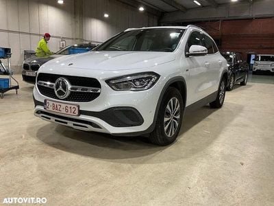 Mercedes GLA250