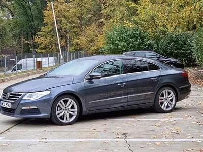 Utilizat 2011 VW Passat Berlinǎ | 5.999 EUR (Preț OK)
