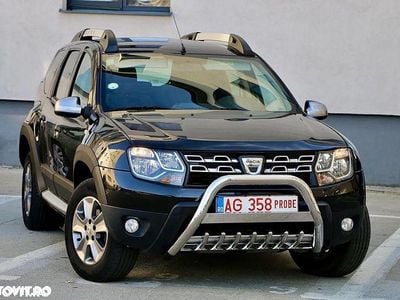 Culoarenegru Second-hand 2014 Dacia Duster Lauréate SUV | 6.800 EUR (Preț OK)