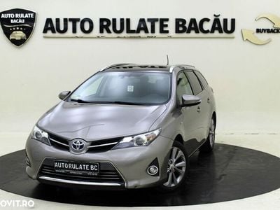 Toyota Auris Hybrid