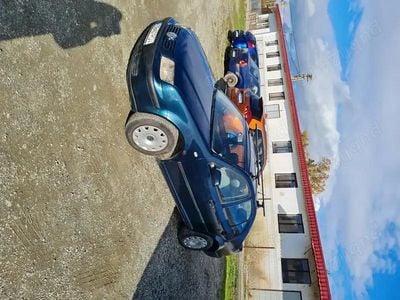 Utilizat 2004 VW Bora Berlinǎ | 1.500 EUR