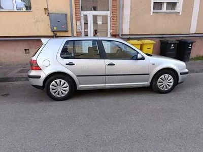 Utilizat 2002 VW Golf IV Hatchback | 1.200 EUR (Preț OK)