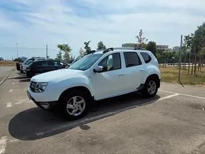 Alb Utilizat 2014 Dacia Duster SUV | 7.600 EUR (Preț OK)