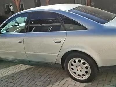 Argintiu Utilizat 2001 Audi A6 Berlinǎ | 1.000 EUR