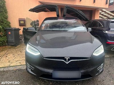 Culoarenegru Utilizat 2018 Tesla Model X SUV | 24.000 EUR