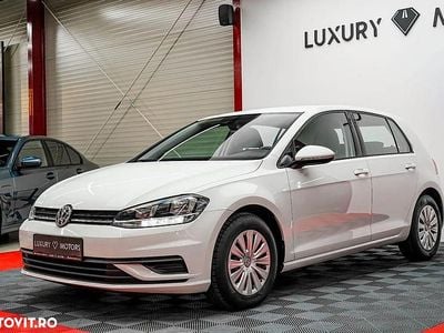 Culoarealb Utilizat 2020 VW Golf VII Trendline Hatchback | 12.989 EUR (Preț OK)