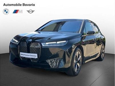 Second-hand BMW iX Comfort Edition 239 kW (326 CP) 2022 Negru sapphire metalizat SUV