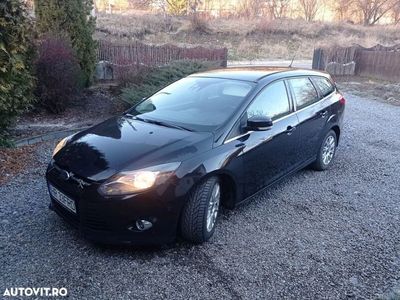 second-hand Ford Focus 2.0 TDCi DPF Powershift Titanium