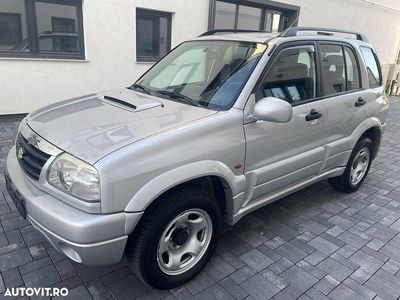 Culoaregri Utilizat 2004 Suzuki Grand Vitara SUV | 4.698 EUR (Puțin scump)