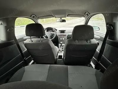 Second-hand Opel Astra GTC 105 CP (77 kW) 2005 Coupe