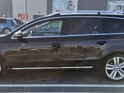 Second-hand VW Passat 140 CP (102 kW) 2011 Negru Break