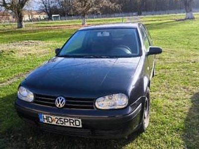 Second-hand 2002 VW Golf IV Hatchback | 650 EUR
