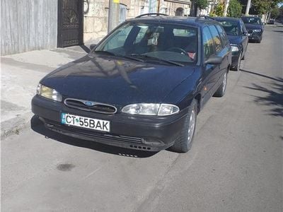 Utilizat 1995 Ford Mondeo Break | 1.500 EUR