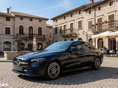 Second-hand Mercedes C220 AMG line 200 CP (147 kW) 2022 Culoarenegru Berlinǎ