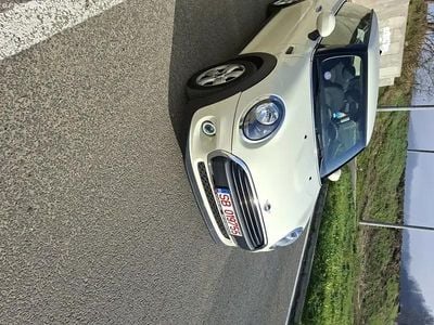 Culoarealb Utilizat 2020 Mini Cooper Hatchback | 10.900 EUR (Super Preț)