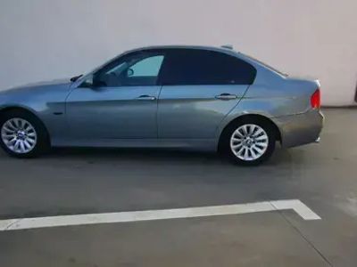 Second-hand BMW 320 177 CP (130 kW) 2008 Gri Berlinǎ