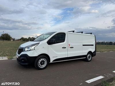 Culoarealb Utilizat 2017 Renault Trafic Expression Monovolum | 8.900 EUR