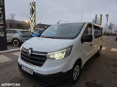 Culoarealb Utilizat 2022 Renault Trafic Zen Monovolum | 26.900 EUR (Puțin scump)