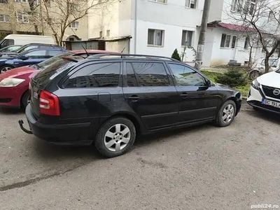 Negru Utilizat 2007 Skoda Octavia Break | 1.900 EUR (Preț bun)