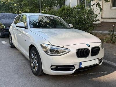 Second-hand BMW 118 Sport Line 143 CP (105 kW) 2014 Culoarealb Hatchback