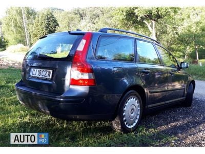 second-hand Volvo V50 