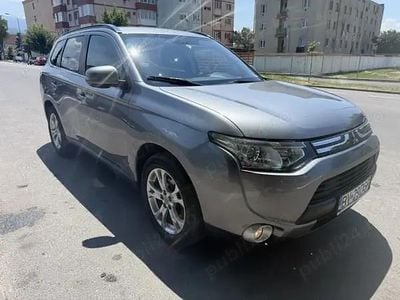 Utilizat 2013 Mitsubishi Outlander SUV | 7.500 EUR (Scump)