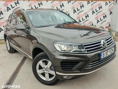 Culoaregri Utilizat 2016 VW Touareg SUV | 20.950 EUR