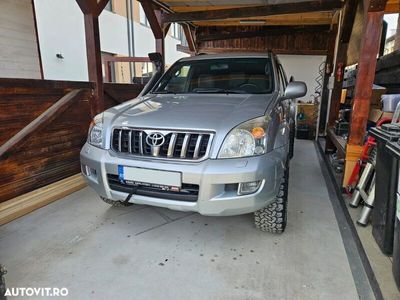 second-hand Toyota Land Cruiser 3.0 TD-4D Aut VX