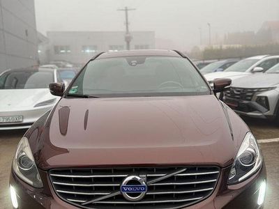 Second-hand Volvo XC60 Momentum 215 CP (158 kW) 2014 Culoaremaro SUV