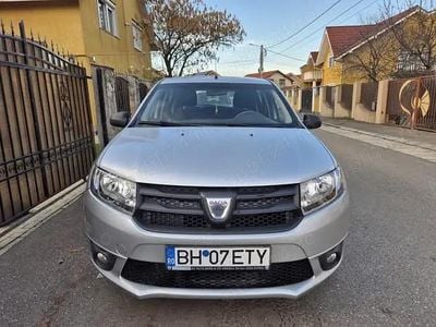 Second-hand Dacia Sandero 73 CP (53 kW) 2016 Gri Berlinǎ